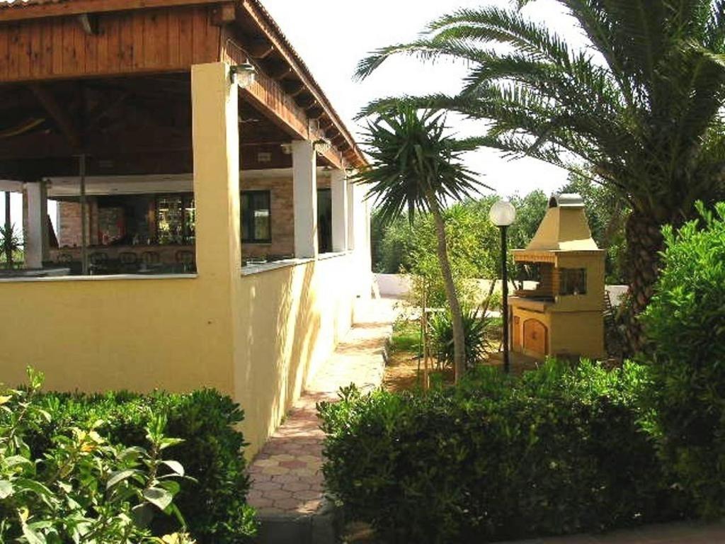Mareva Hotel Apartments Hersonissos  Exterior photo