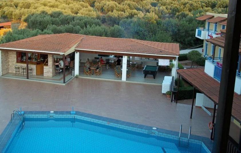 Mareva Hotel Apartments Hersonissos  Exterior photo