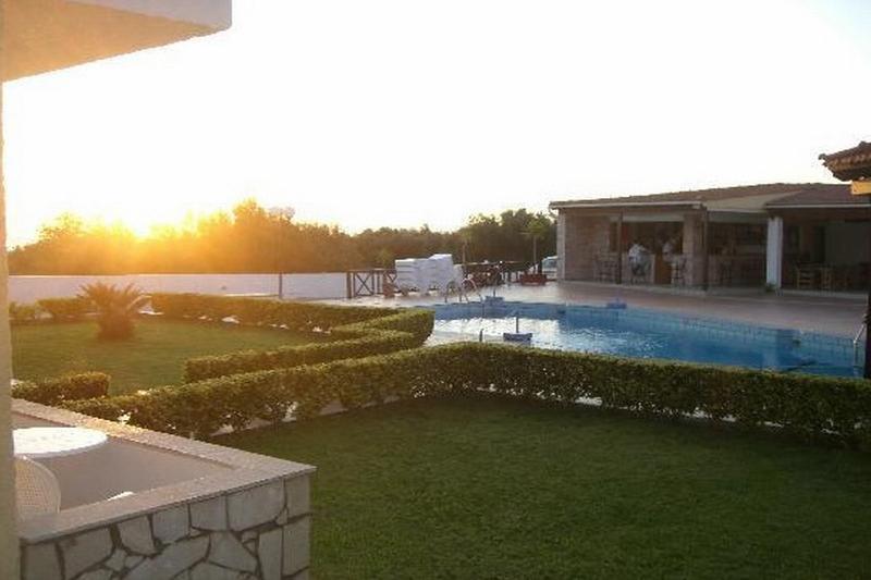 Mareva Hotel Apartments Hersonissos  Exterior photo